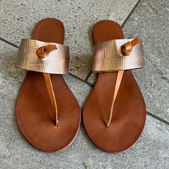 Joie A La Plage Nice Metallic Embossed Leather Thong Sandals in Rose Gold, 10 - Picture 2 of 11